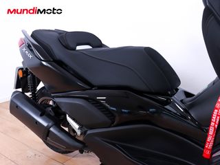 YAMAHA X-MAX 300 TECH MAX