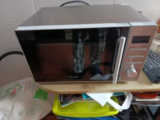 Se venden microondas 20€cada uno,urge vender