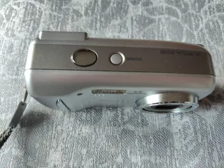 Cámara Digital Olympus CAMEDIA C-480 ZOOM