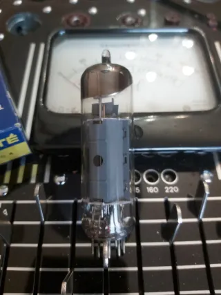 Valvola Cifte EL84 nuova testata con provavalvole