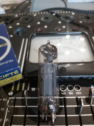 Valvola Cifte EL84 nuova testata con provavalvole