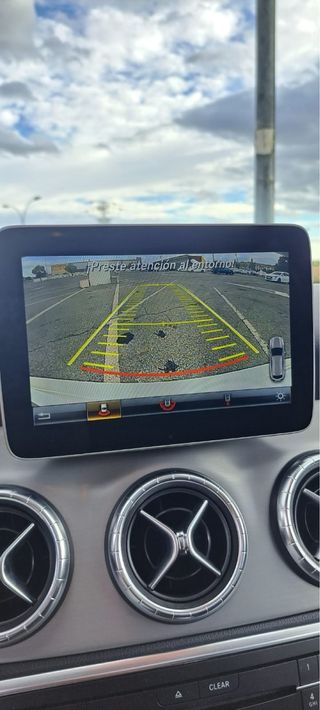 Mercedes-Benz CLA 200 Shooting Brake