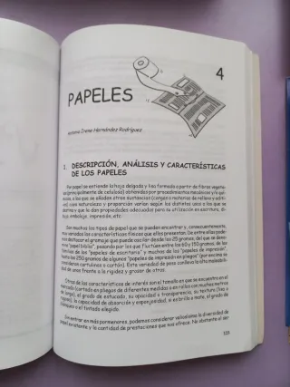 Educación física a través del juego primaria : ...