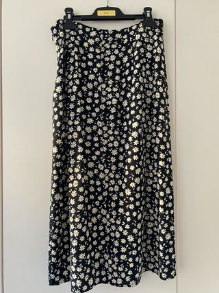 Falda midi estampada floral