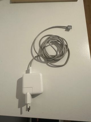 MacBook Air M2 2022 8GB