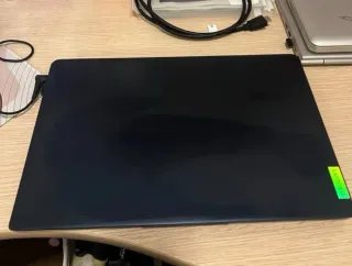 Portátil Lenovo IdeaPad 3 Ryzen 5 5500U 12GB RAM