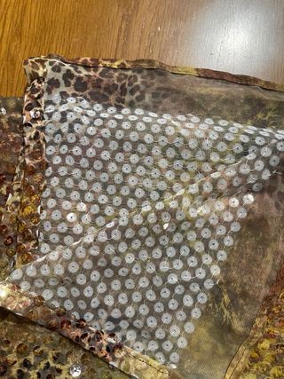 Scampolo tessuto paillettes animalier cm 107x150