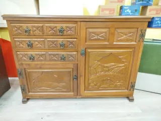 Mueble de madera para máquina de coser