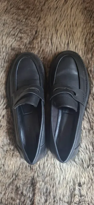 zapatos mocasines Stradivarius negros