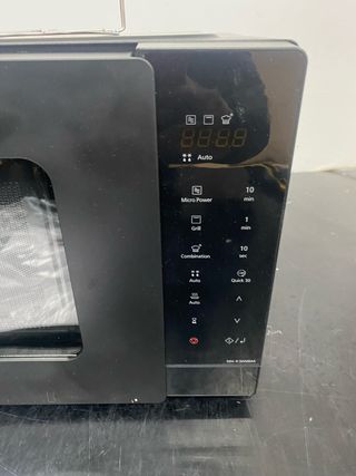 Microondas Panasonic 24L