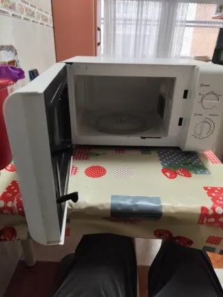 Microondas Bluesky Blanco