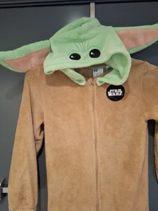 Pijama Baby Yoda Talla 6/8 años