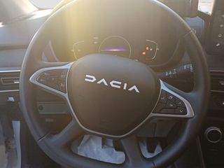 Dacia Jogger JOGGER XTREM 7 PLAZAS 1.6 HIBRIDO 140CV AUTOMATICO