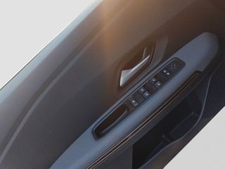 Dacia Jogger JOGGER XTREM 7 PLAZAS 1.6 HIBRIDO 140CV AUTOMATICO