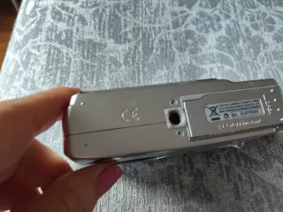 Cámara Fujifilm FinePix F650 Digital 6MP