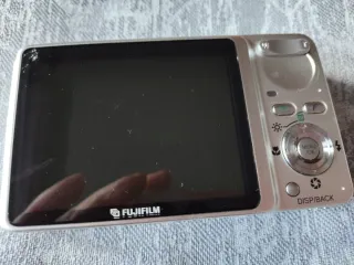 Cámara Fujifilm FinePix F650 Digital 6MP