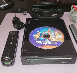Consola Wii Negra + Mando + Nunchuck + Volante