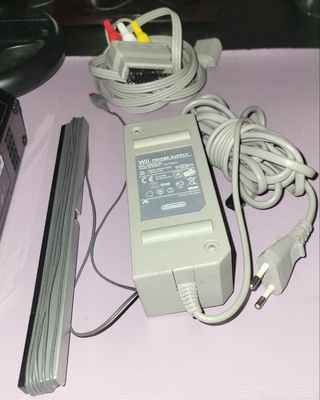 Consola Wii Negra + Mando + Nunchuck + Volante