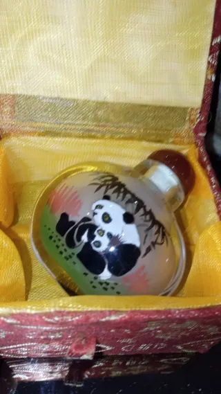Bote de rape Panda con Caja