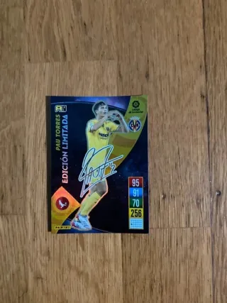 Cromo Pau Torres Edición Limitada Firmado