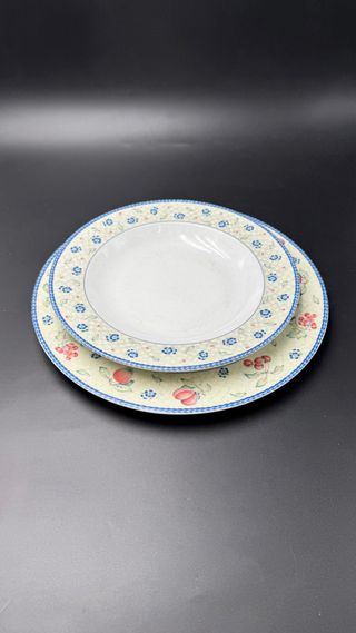 Servizio piatti Tognana vintage floreale