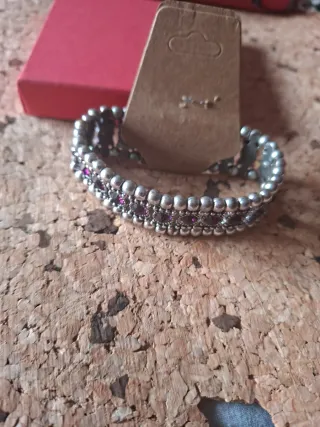 Pulsera de acero y cristal lila