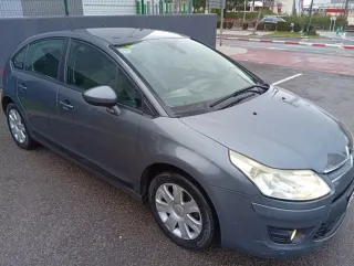 Citroen C4 2011