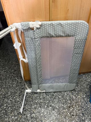 Barandilla de Cama Infantil Estrellas Grises