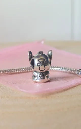 Charm | Stitch bebé Disney