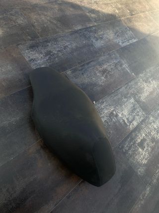 Asiento Yamaha Jog Negro