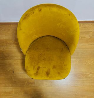 Silla de comedor amarilla y negra