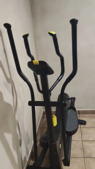 Bicicleta Estática DOMYOS 520