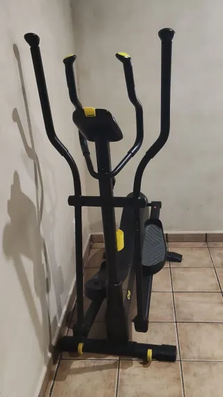 Bicicleta Estática DOMYOS 520