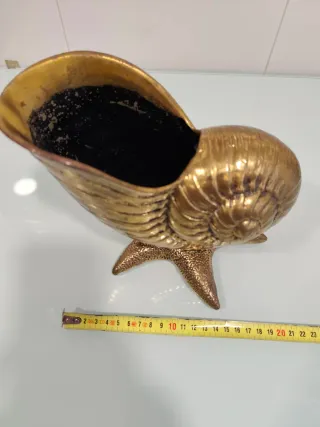 Jarrón Escultura Caracola Dorada de bronce