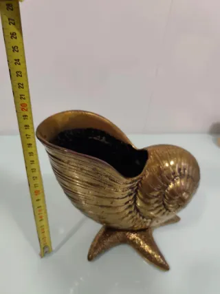 Jarrón Escultura Caracola Dorada de bronce