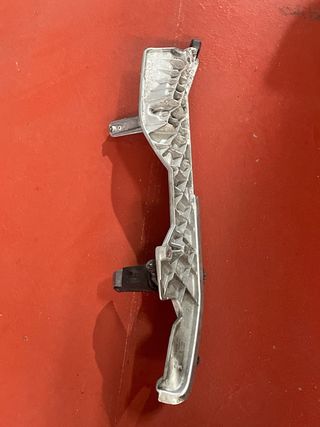 Estribera Izquierda BMW R1200R 2010