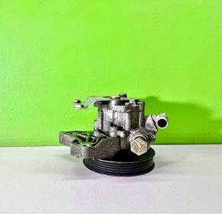 Bomba Dirección Land Rover Freelander 2002 2.0TD4