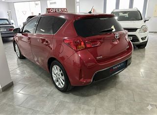 Toyota Auris 2014