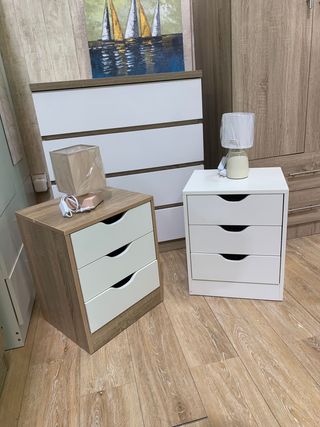 Pack Cómoda 4 Cajones + 2 Mesitas