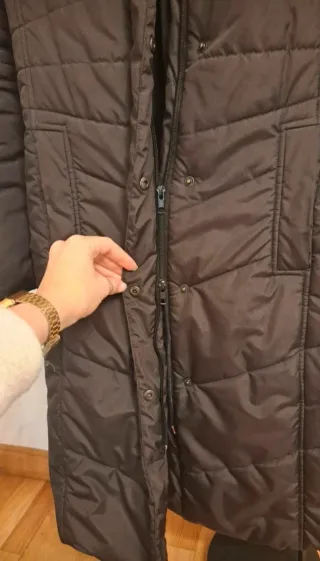 Plumífero largo negro