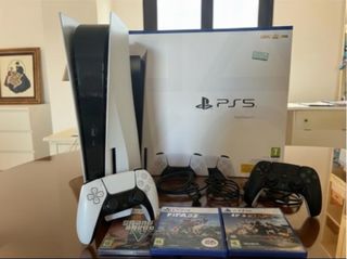 Consola PS5 con 2 mandos y juegos