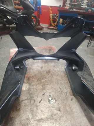 Carenado frontal Suzuki Bandit azul