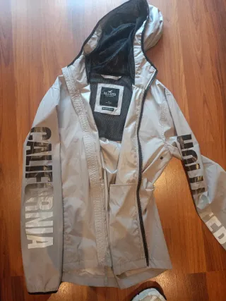 Cortavientos Hollister Beige Talla S