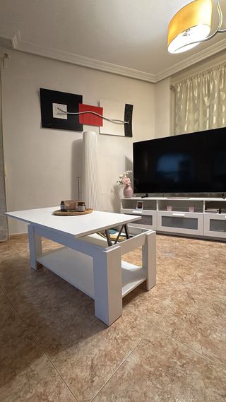 Mueble TV blanco Se añade mesa por 40 euros más