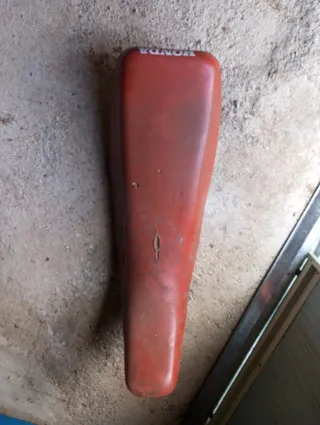 Asiento  plástico  depósito