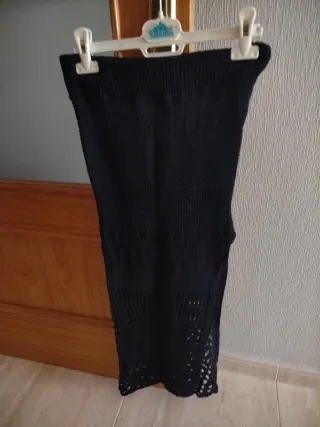 Falda negro de punto