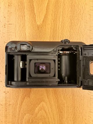 Konica Z-UP 70 super cámara compacta