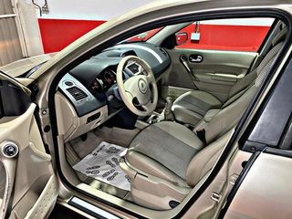 Renault Mégane Sedan Authentique 1.4 16v