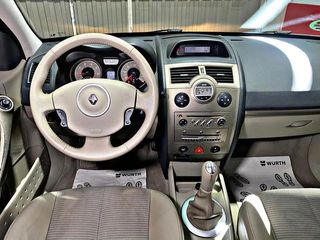 Renault Mégane Sedan Authentique 1.4 16v