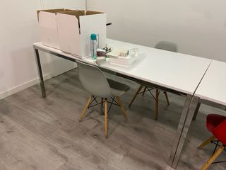 Mesa y Sillas Comedor